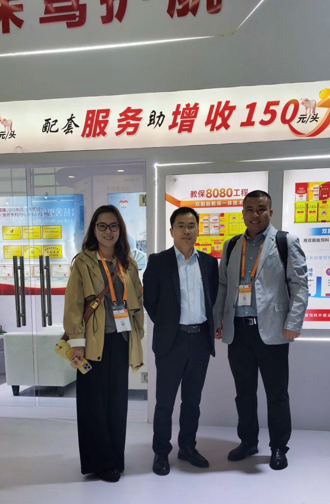 Leman-Swine-Conference-staff-photo-2025-scaled